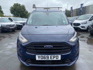 2019 Ford Transit Connect Connect 1.5 240 Limited L2 — image 4