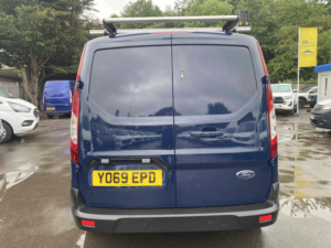 2019 Ford Transit Connect Connect 1.5 240 Limited L2 — image 5