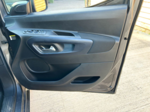 2019 Peugeot Rifter 3 SEAT Wheelchair Accessible Disabled Access Vehicle Wav in Grey — image 3