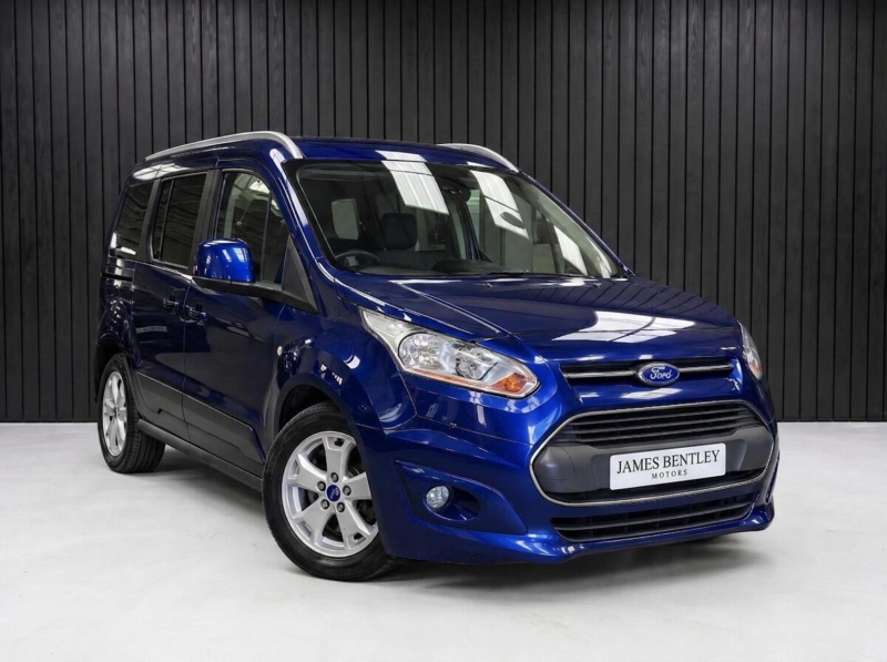 2015 Ford Grand Tourneo Connect 1.6 Tdci Titanium Euro 5 5dr in Blue — image 1