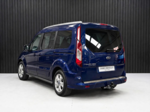 2015 Ford Grand Tourneo Connect 1.6 Tdci Titanium Euro 5 5dr in Blue — image 4