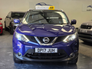 2017 Nissan Qashqai 1.5 Dci Tekna in Blue — image 3