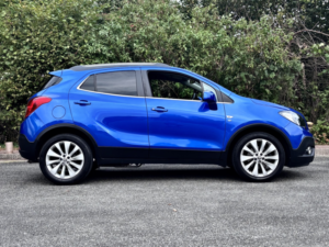 2015 Vauxhall Mokka 1.6 I Se in Blue — image 4