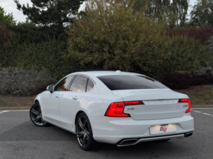2018 Volvo S90 2.0 D5 Powerpulse R-Design Pro Auto AWD Euro 6 (s/s) 4dr in White — image 5