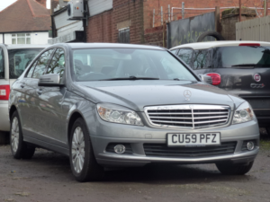 2009 Mercedes-Benz C Class 2.1 C200 Cdi Elegance Saloon 4dr Diesel Auto Euro 4 (136 Ps) in Silver — image 2