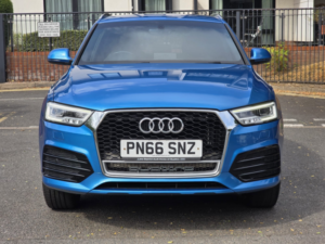 2016 Audi Q3 2.0 Tdi S Line Plus SUV 5dr Diesel S Tronic Quattro Euro 6 (s/s) (184 Ps) in Blue — image 2