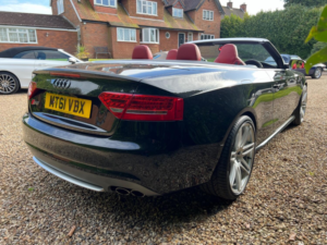 2011 Audi S5 3.0 Tfsi V6 in Black — image 4