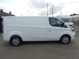2023 Ford Transit Custom 2.0 300 Ecoblue Limited L2 H1 Euro 6 (s/s) 5dr in White — image 5