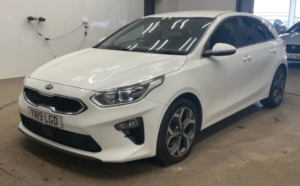 2019 Kia Ceed 1.6 Crdi 3 Euro 6 (s/s) 5dr in White — image 6
