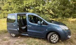 2014 Citroen Berlingo 1.6 Hdi*plus*1owner 9yrs-Ac-11svs-Lowmiles**immaculate Rare Find** in Blue — image 3