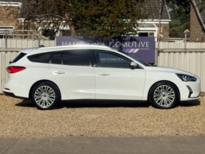 2021 Ford Focus 1.0t Ecoboost Mhev Titanium X Edition Estate 5dr Petrol Manual Euro 6 (s/s) (125 Ps) in White — image 4