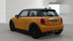 2014 MINI Hatch 1.5 Cooper D Euro 6 (s/s) 3dr in Orange — image 3