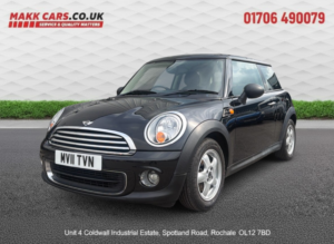 2011 MINI Hatch 1.6 One Hatch in Black — image 2