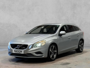 2013 Volvo V60 1.6 T4 R-Design Lux Nav Powershift Euro 5 5dr in Silver — image 4