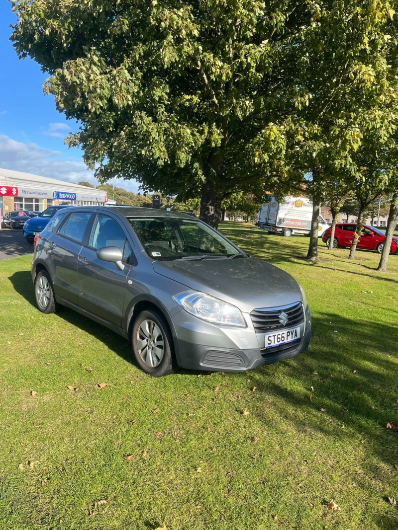 2016 Suzuki Sx4 S-Cross 1.6 Sz3 SUV 5dr Petrol Manual Euro 6 (120 Ps) in Grey — image 1