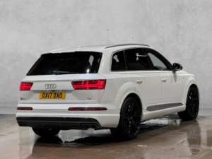 2017 Audi Sq7 4.0 Tdi V8 Tiptronic Quattro Euro 6 (s/s) 5dr in White — image 5