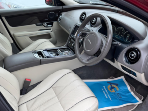 2012 Jaguar Xj 3.0d V6 Portfolio Auto Euro 5 (s/s) 4dr in Red — image 3