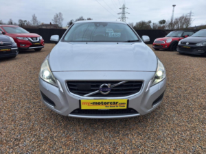 2012 Volvo S60 2.0 T5 Se Lux Powershift Euro 5 4dr in Silver — image 5