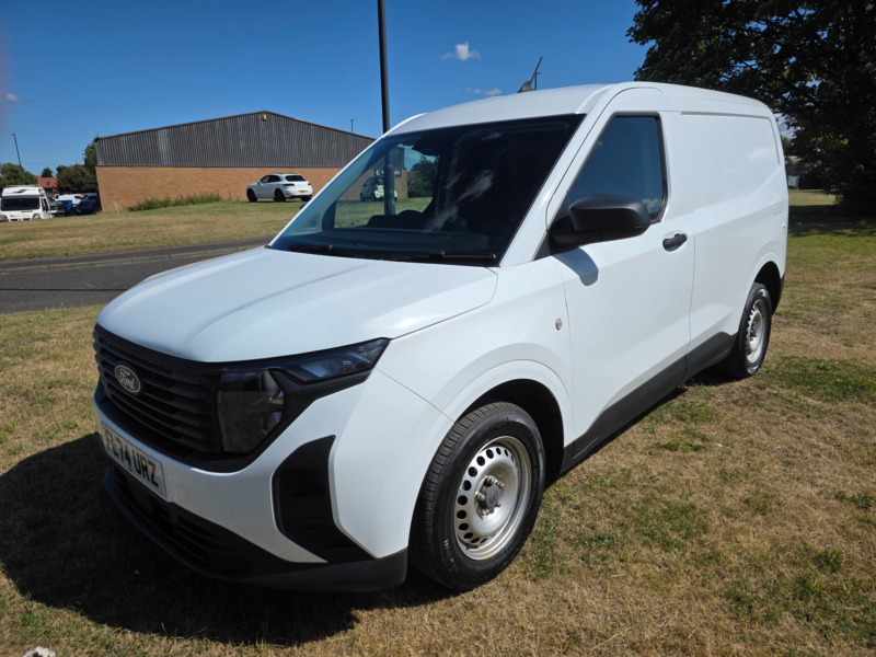 2024 Ford Transit Courier 1.0 Ecoboost Panel Van 4dr Petrol Auto Swb Euro 6 (s/s) (125 Ps) in White — image 1