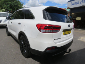 2015 Kia Sorento 2.2 Crdi Kx-3 Auto AWD Euro 6 5dr in White — image 5