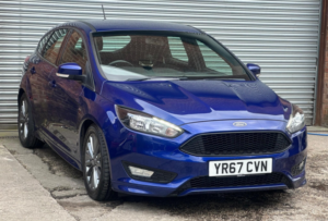 2017 Ford Focus 1.0t Ecoboost St-Line Euro 6 (s/s) 5dr in Blue — image 3