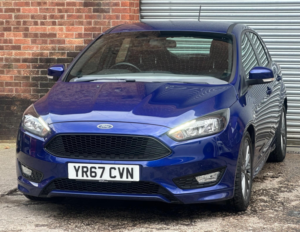 2017 Ford Focus 1.0t Ecoboost St-Line Euro 6 (s/s) 5dr in Blue — image 5