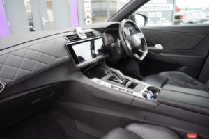 2019 Ds Automobiles Ds 7 Crossback 1.6 Puretech Prestige Crossback Eat8 Euro 6 (s/s) 5dr in Black — image 3