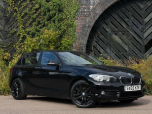 2015 BMW 1 Series 1.5 118i Sport Euro 6 (s/s) 5dr in Black — image 5