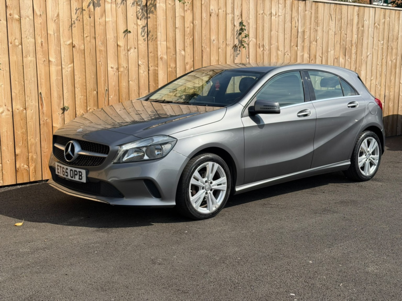 2016 Mercedes-Benz A Class 1.5 A180d Sport in Grey — image 1