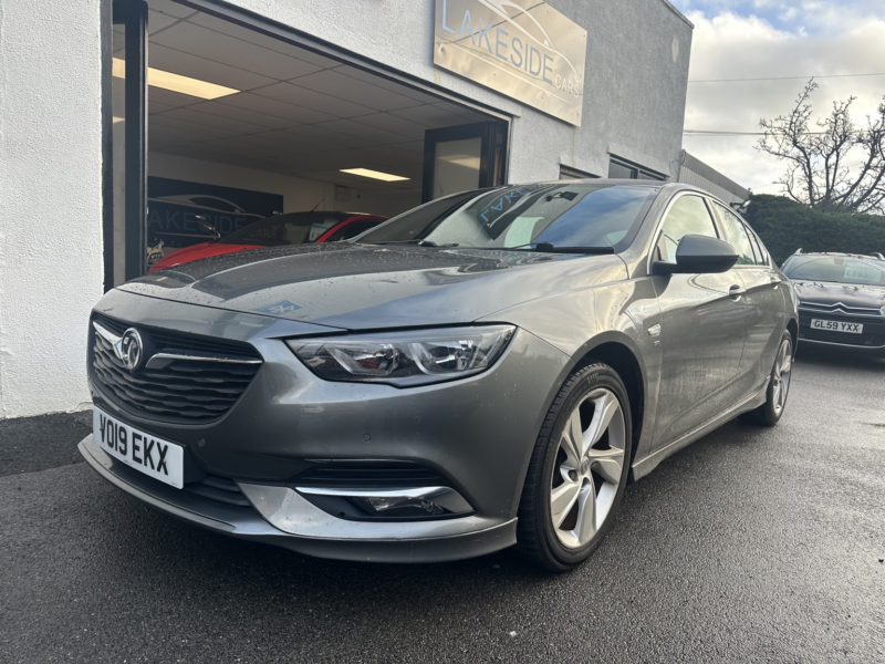 2019 Vauxhall Insignia 1.5 I Turbo Gpf Sri Vx Line Nav in Grey — image 1