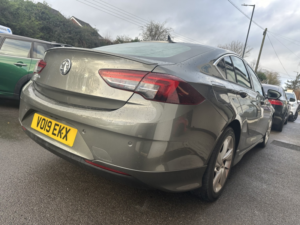 2019 Vauxhall Insignia 1.5 I Turbo Gpf Sri Vx Line Nav in Grey — image 4