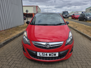 2014 Vauxhall Corsa 1.2 16v Limited Edition in Red — image 4
