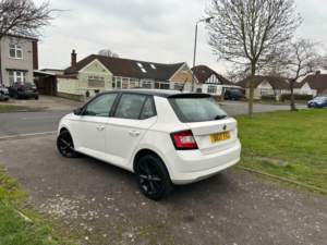 2017 Skoda Fabia 1.0 Colour Edition in White — image 6