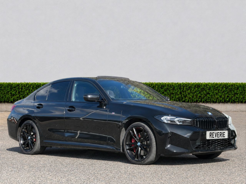 2024 BMW 3 Series 2.0 330e 12kwh M Sport Saloon 4dr Petrol Plug-In Hybrid Auto Euro 6 (s/s) (292 Ps) in Black — image 1