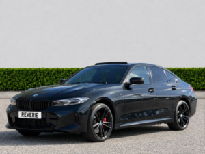 2024 BMW 3 Series 2.0 330e 12kwh M Sport Saloon 4dr Petrol Plug-In Hybrid Auto Euro 6 (s/s) (292 Ps) in Black — image 3