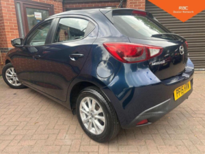 2015 Mazda Mazda2 1.5 Skyactiv-G Se-L Euro 6 (s/s) 5dr in Blue — image 4