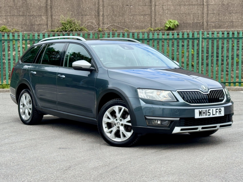 2015 Skoda Octavia 2.0 Tdi Scout in Grey — image 1