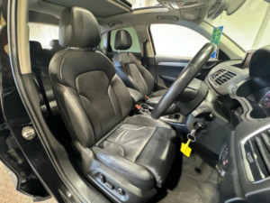 2012 Audi Q3 2.0 Tfsi Se Quattro Euro 5 (s/s) 5dr in Black — image 4