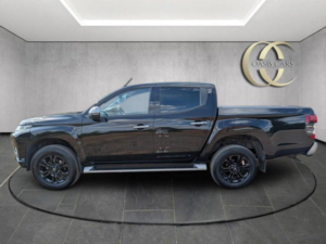 2019 Mitsubishi L200 2.2 Di-D Dc Barbarian X Auto 4WD Euro 6 (s/s) 4dr in Black — image 4