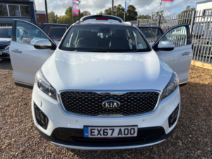 2017 Kia Sorento 2.2 Crdi Kx-3 Auto AWD Euro 6 5dr in White — image 2