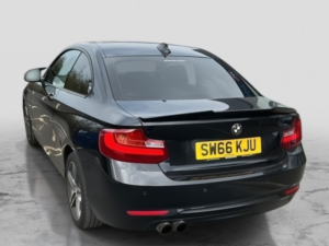 2016 BMW 2 Series 1.5 218i Sport Coupe 2dr Petrol Manual Euro 6 (s/s) (136 Ps) in Black — image 4
