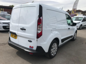 2019 Ford Transit Connect 1.5 200 Ecoblue Trend in White — image 4
