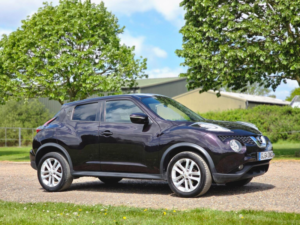 2014 Nissan Juke 1.2 Dig-T Acenta Premium Manual 6spd Euro 5 (s/s) 5dr in Black — image 2
