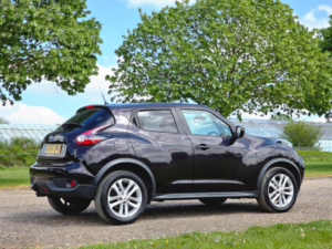 2014 Nissan Juke 1.2 Dig-T Acenta Premium Manual 6spd Euro 5 (s/s) 5dr in Black — image 4