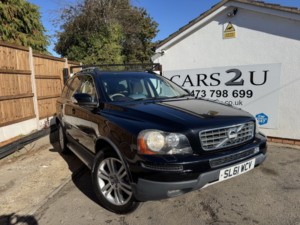 2011 Volvo Xc90 2.4 D5 Se in Black — image 2