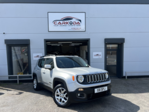 2017 Jeep Renegade 1.4 Renegade My17 Longitude 1.4 Multiair Ii 140hp in Grey — image 2