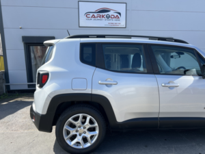 2017 Jeep Renegade 1.4 Renegade My17 Longitude 1.4 Multiair Ii 140hp in Grey — image 4