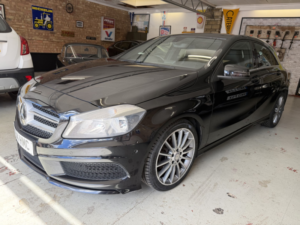 2014 Mercedes-Benz A Class 1.8 A200 Cdi Amg Sport in Black — image 4