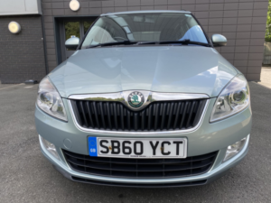 2011 Skoda Fabia 1.6 Tdi Elegance in Green — image 5