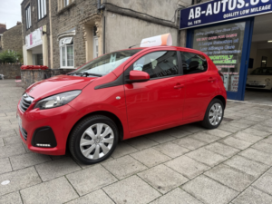 2018 Peugeot 108 1.0 Active in Red — image 4